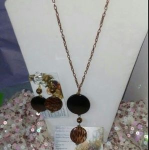Copper and leapord necklace and earring set